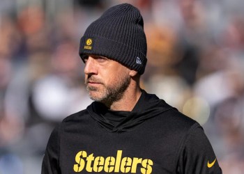 The Bills manage Aaron Rodgers more effectively than other teams The Bills manage Aaron Rodgers more effectively than other teams