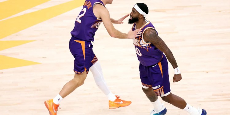 Suns Survey: Jordan Ott Benches Consistent Shooters Suns Survey: Jordan Ott Benches Consistent Shooters