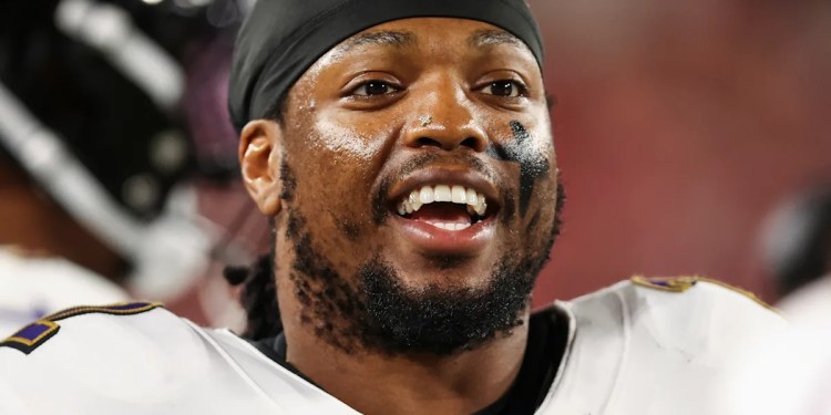 Adam Sandler promises to cast Derrick Henry in a movie if Ravens RB posts 2,000-yard season Adam Sandler promises to cast Derrick Henry in a movie if Ravens RB posts 2,000-yard season