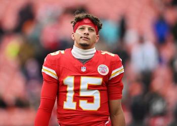 Fantasy Football: The unthinkable — Patrick Mahomes among players to consider dropping for Week 16 pickups Fantasy Football: The unthinkable — Patrick Mahomes among players to consider dropping for Week 16 pickups