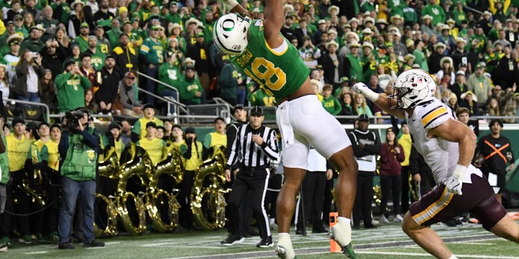 Chiefs Should Draft TE Kenyon Sadiq, Says NFL.com Chiefs Should Draft TE Kenyon Sadiq, Says NFL.com