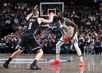 Warriors Host Nets at Home Warriors Host Nets at Home