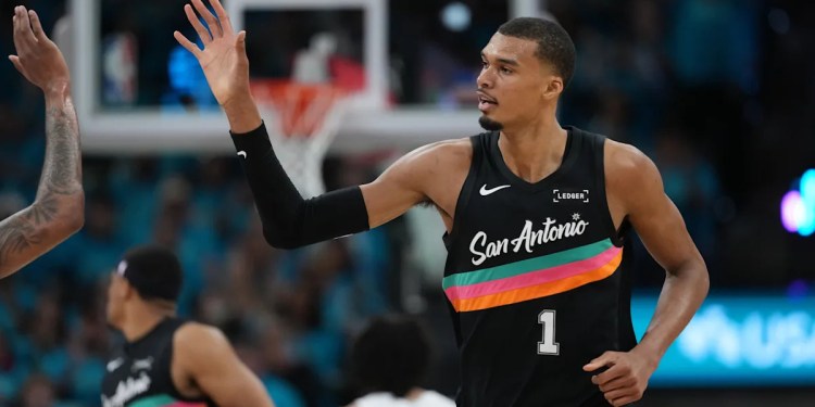 Wembanyama scores 35 points in playoff debut, Spurs defeat Trail Blazers Wembanyama scores 35 points in playoff debut, Spurs defeat Trail Blazers