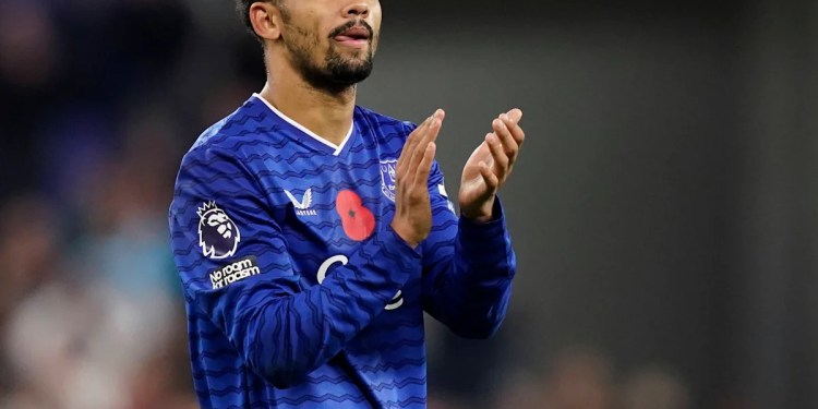 Man United Plans £100m Transfer for Two Premier League Players Man United Plans £100m Transfer for Two Premier League Players