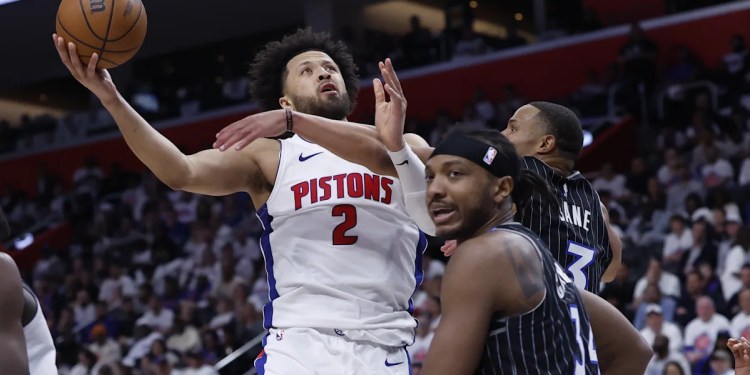 Pistons defeat Magic to tie series Pistons defeat Magic to tie series