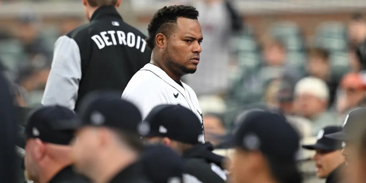 Tigers’ Framber Valdez hits Trevor Story, ejected during Red Sox game Tigers’ Framber Valdez hits Trevor Story, ejected during Red Sox game