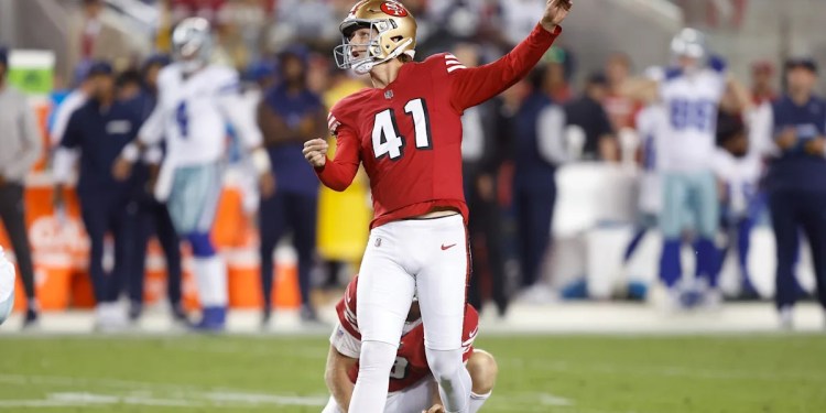 Anders Carlson Works Out with Two Other Kickers for 49ers Anders Carlson Works Out with Two Other Kickers for 49ers