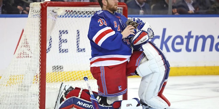 Jonathan Quick Clarifies Trade Deadline Position with Rangers’ Selling Plans Jonathan Quick Clarifies Trade Deadline Position with Rangers’ Selling Plans