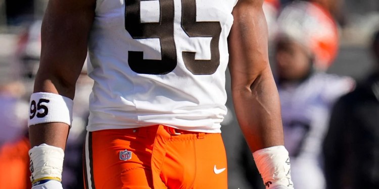 Browns’ Myles Garrett Receives Ninth Speeding Citation Browns’ Myles Garrett Receives Ninth Speeding Citation