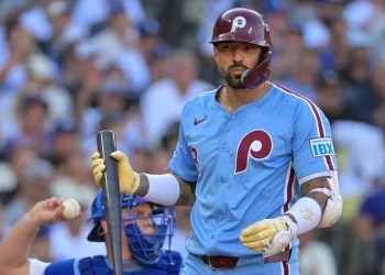 Padres sign Nick Castellanos, pitchers Canning and Márquez Padres sign Nick Castellanos, pitchers Canning and Márquez