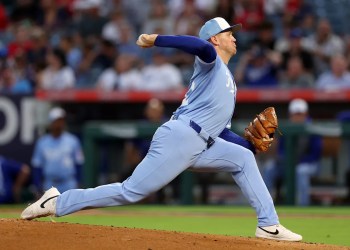 Kansas City Royals: Stephen Kolek has left oblique strain Kansas City Royals: Stephen Kolek has left oblique strain