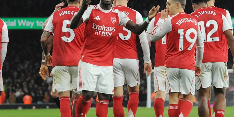 Arsenal win against Wolves after late own goal Arsenal win against Wolves after late own goal