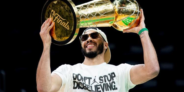 Fantasy Basketball Playoff Tips, Part I: 3 pieces of advice to help make your title dreams a reality Fantasy Basketball Playoff Tips, Part I: 3 pieces of advice to help make your title dreams a reality