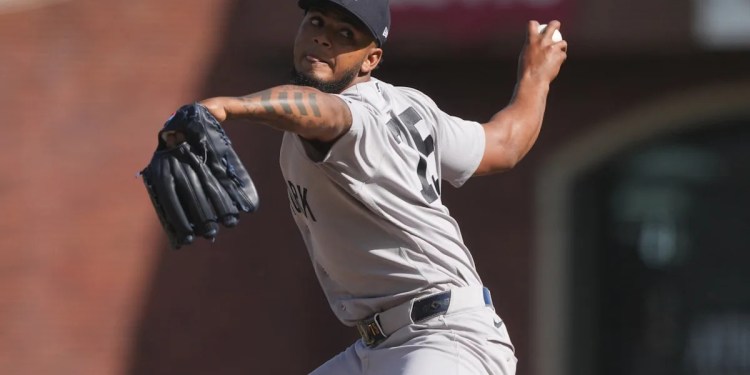 Yankees’ Camilo Doval Establishes Role as Setup Pitcher Yankees’ Camilo Doval Establishes Role as Setup Pitcher