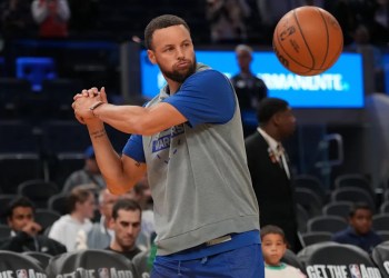 Stephen Curry to Return Sunday Against Rockets Stephen Curry to Return Sunday Against Rockets