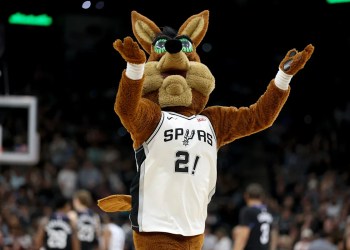 San Antonio Spurs Begin Playoff Season San Antonio Spurs Begin Playoff Season