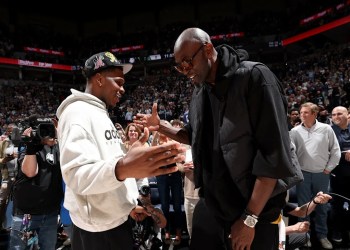 Timberwolves Defeat Pelicans 132-126
Kevin Garnett Honored at Homecoming Event Timberwolves Defeat Pelicans 132-126
Kevin Garnett Honored at Homecoming Event