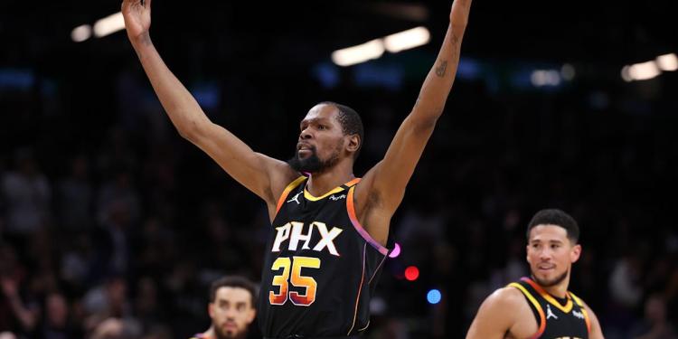Kevin Durant’s 42 points leads Suns to win over Cavaliers, who have lost 4 straight since 16-game win streak Kevin Durant’s 42 points leads Suns to win over Cavaliers, who have lost 4 straight since 16-game win streak