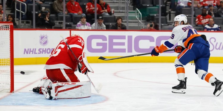 Columbus Blue Jackets vs. Detroit Red Wings Game Preview
Current Points: Blue Jackets 24, Red Wings 25 Columbus Blue Jackets vs. Detroit Red Wings Game Preview
Current Points: Blue Jackets 24, Red Wings 25