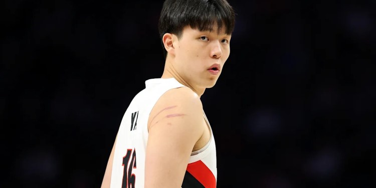 Blazers Fined 0K, Two Executives Suspended for Draft Violation Blazers Fined 0K, Two Executives Suspended for Draft Violation