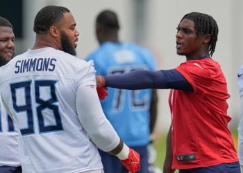 Rookie Titans QB Cam Ward addresses practice scuffle with Pro Bowl defender Jeffery Simmons: 'It was fun' Rookie Titans QB Cam Ward addresses practice scuffle with Pro Bowl defender Jeffery Simmons: 'It was fun'