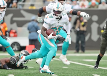Dolphins confirm position on De’Von Achane amid trade rumors Dolphins confirm position on De’Von Achane amid trade rumors