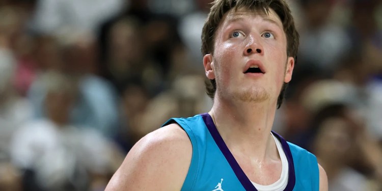 Fantasy Basketball Roundup: Chris Paul returns to Clippers, Hornets win Summer League and more Fantasy Basketball Roundup: Chris Paul returns to Clippers, Hornets win Summer League and more