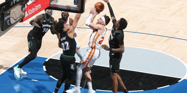 Timberwolves Defeat Hawks 138-116 Timberwolves Defeat Hawks 138-116