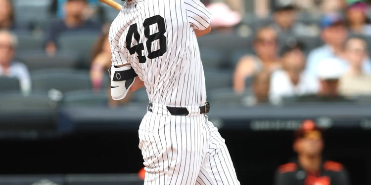 Yankees re-sign Paul Goldschmidt to one-year deal Yankees re-sign Paul Goldschmidt to one-year deal