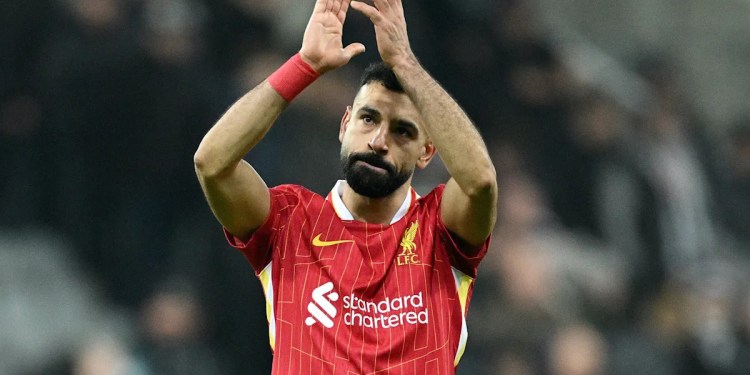 Liverpool Must Decide on Mohamed Salah Due to PSG Interest Liverpool Must Decide on Mohamed Salah Due to PSG Interest