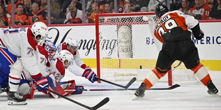 Canadiens Lose to Flyers, Begin Playoffs on the Road Canadiens Lose to Flyers, Begin Playoffs on the Road