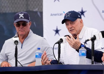 Cowboys training camp fight? Owner Jerry Jones opens up by taking jabs at Micah Parsons, Dak Prescott and others Cowboys training camp fight? Owner Jerry Jones opens up by taking jabs at Micah Parsons, Dak Prescott and others