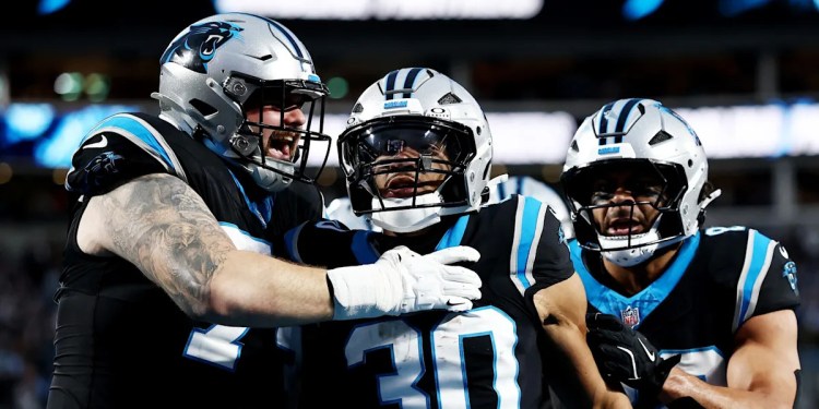 Panthers lead 24-20 after Stafford interception Panthers lead 24-20 after Stafford interception