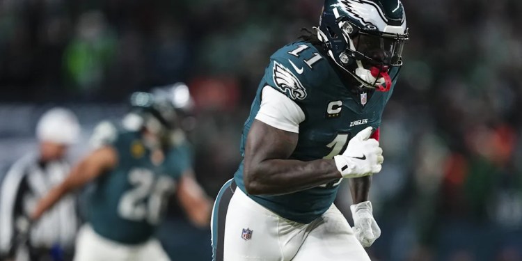 Comparison of A.J. Brown’s Worst Playoff Game to Eagles History Comparison of A.J. Brown’s Worst Playoff Game to Eagles History