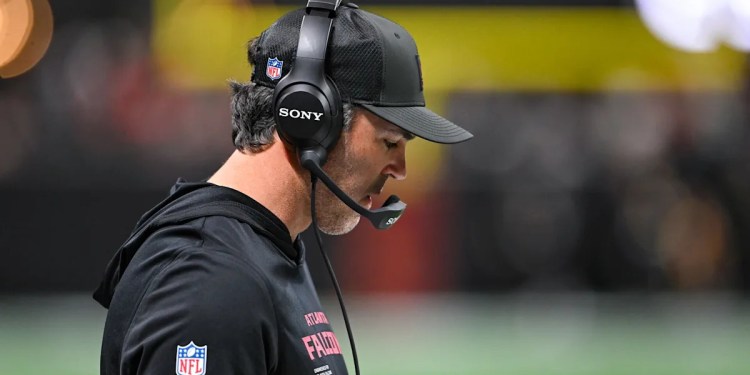 Bucs to Interview Former Falcons OC Zac Robinson Bucs to Interview Former Falcons OC Zac Robinson