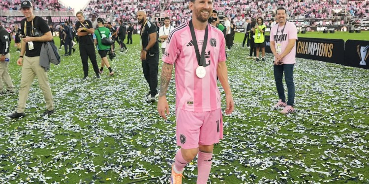 Lionel Messi wins MLS MVP for second consecutive season Lionel Messi wins MLS MVP for second consecutive season