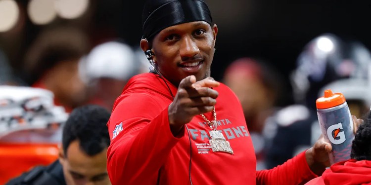 Madden NFL 26 predicts 2025 season: Falcons, Super Bowl champs? Pass rusher with 31 sacks? Let's get wild Madden NFL 26 predicts 2025 season: Falcons, Super Bowl champs? Pass rusher with 31 sacks? Let's get wild