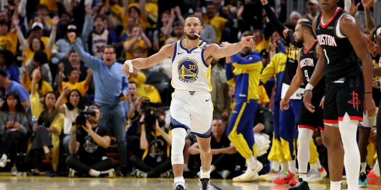 2025 NBA playoffs: How the Warriors stepped up to take Game 3 without Jimmy Butler 2025 NBA playoffs: How the Warriors stepped up to take Game 3 without Jimmy Butler