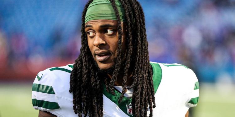 Does Davante Adams landing with Rams hurt Puka Nacua's fantasy football draft value? Does Davante Adams landing with Rams hurt Puka Nacua's fantasy football draft value?