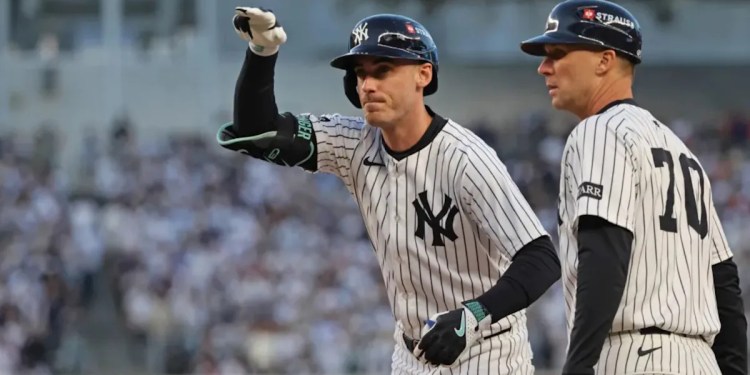 Yankees Face Limited Options with Cody Bellinger in Free Agency Yankees Face Limited Options with Cody Bellinger in Free Agency