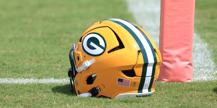 Packers’ Plane Delayed Over 5 Hours Due to Mechanical Issues Packers’ Plane Delayed Over 5 Hours Due to Mechanical Issues