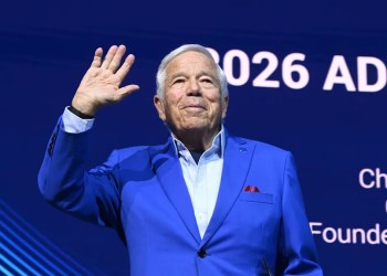 Robert Kraft discusses potential 18-game season in labor negotiations Robert Kraft discusses potential 18-game season in labor negotiations