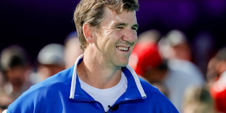 Eli Manning pulls out of bid to be part-owner of the Giants: 'It's too expensive for me' Eli Manning pulls out of bid to be part-owner of the Giants: 'It's too expensive for me'