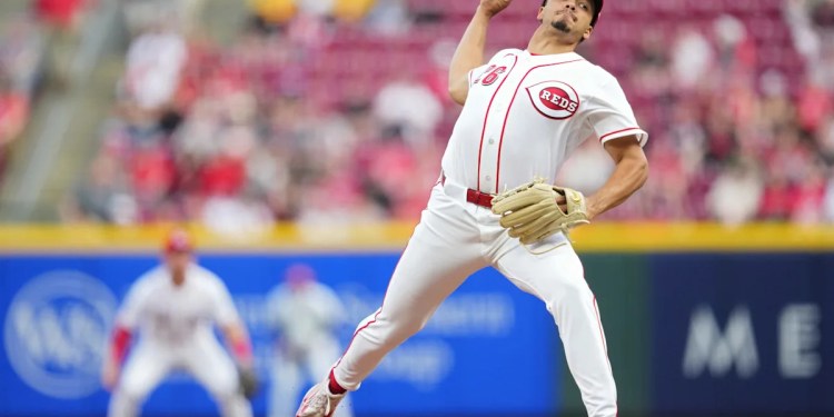 Reds Beat Pirates with Strong Pitching Performance Reds Beat Pirates with Strong Pitching Performance