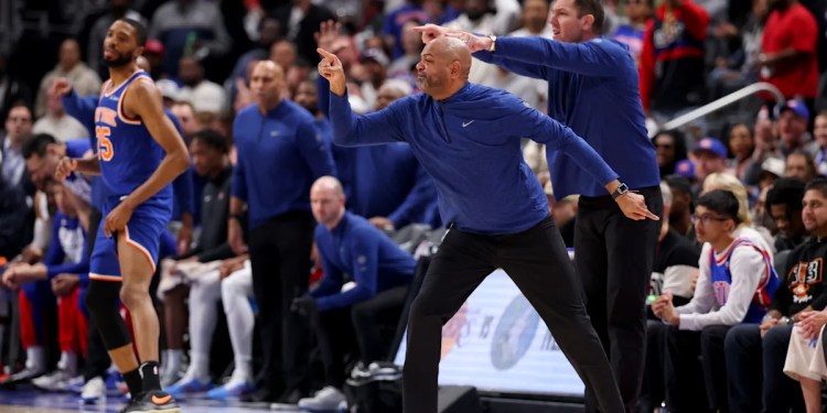 NBA Playoffs: Knicks beat Pistons in Game 4 after controversial no-call that set coach J.B. Bickerstaff off NBA Playoffs: Knicks beat Pistons in Game 4 after controversial no-call that set coach J.B. Bickerstaff off