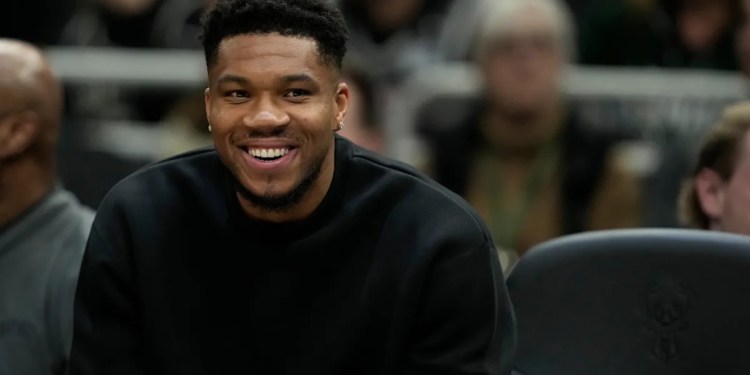 NBA Trade Market: Potential Buyers for Giannis Antetokounmpo NBA Trade Market: Potential Buyers for Giannis Antetokounmpo
