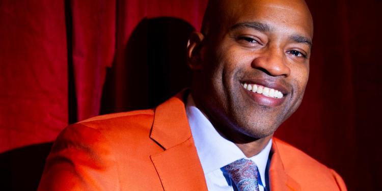 Vince Carter honored to join ‘the icons of the game,’ headlines 2024 Naismith Basketball Hall of Fame Class Vince Carter honored to join ‘the icons of the game,’ headlines 2024 Naismith Basketball Hall of Fame Class