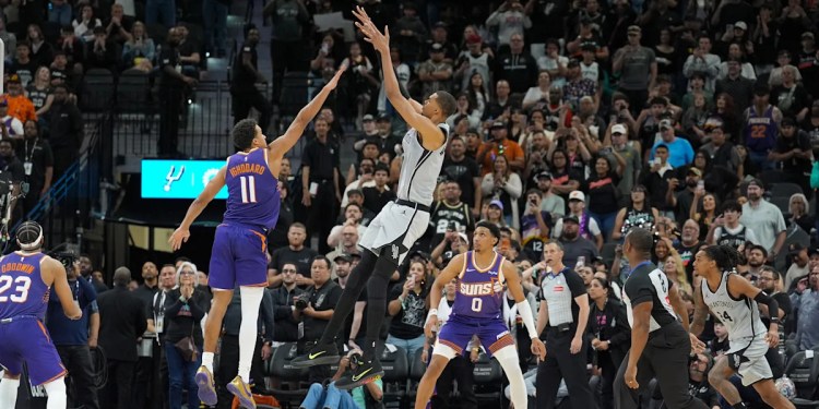 Highlights of the Spurs’ 2025/26 Regular Season Highlights of the Spurs’ 2025/26 Regular Season