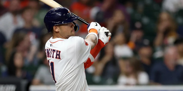 Astros’ Outfield Decisions: Dana Brown’s Deadline Approaches Astros’ Outfield Decisions: Dana Brown’s Deadline Approaches