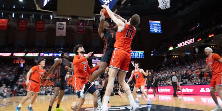 Mallory fouled on 3-pointer, Virginia defeats Miami 86-83 Mallory fouled on 3-pointer, Virginia defeats Miami 86-83